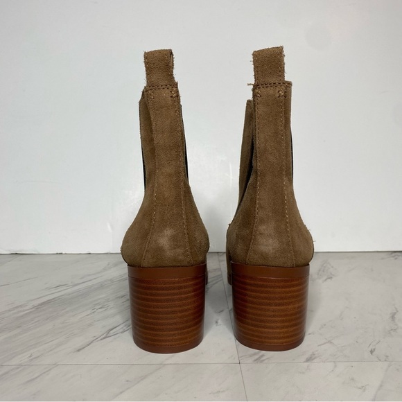 Steve Madden Rhiannon Cognac Suede Chelsea Bootie 10M - Picture 3 of 15